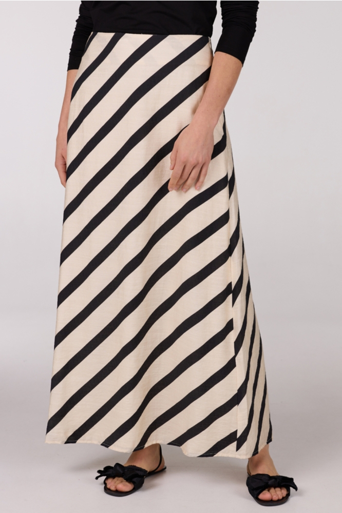 THIRZA SS25 ROK BS 688 LONG 000131 SAND BLACK